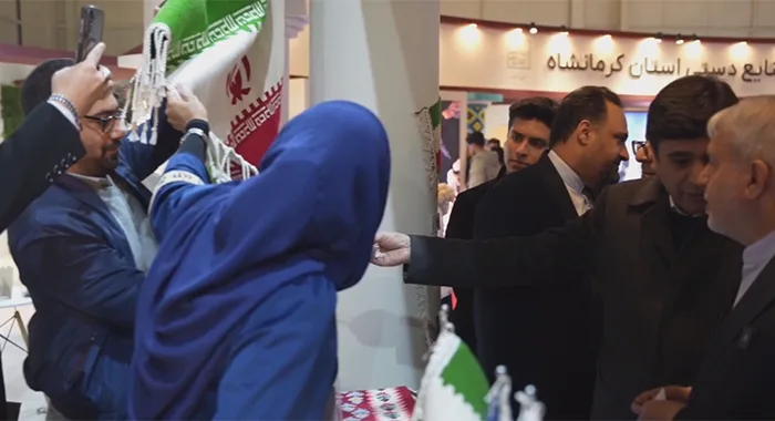 گلیم کُهزادی در هجدهمین نمایشگاه گردشگری و صنایع وابسته تهران